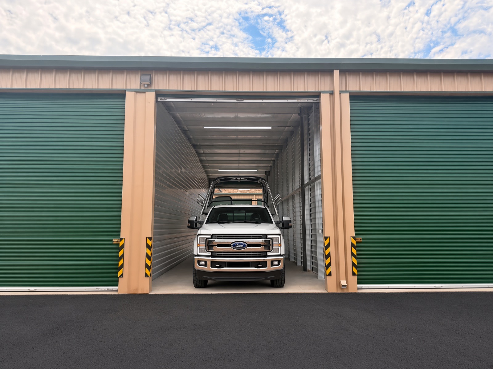 Drive-through storage unit at EZ In EZ Out Storage in Hurricane, Utah